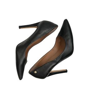 Calvin Klein black pumps size 8